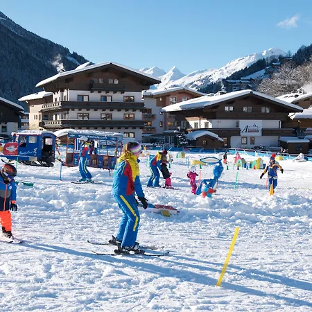 Ξενοδοχείο Stammhaus Im Alpine Palace Σάαλμπαχ-Χίντεργκλεμ