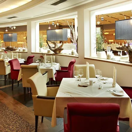 Stammhaus Im Alpine Palace Hotel